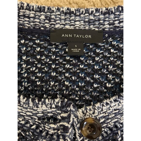 Women's Black and White Tweed Sweater - Picture 9 of 12